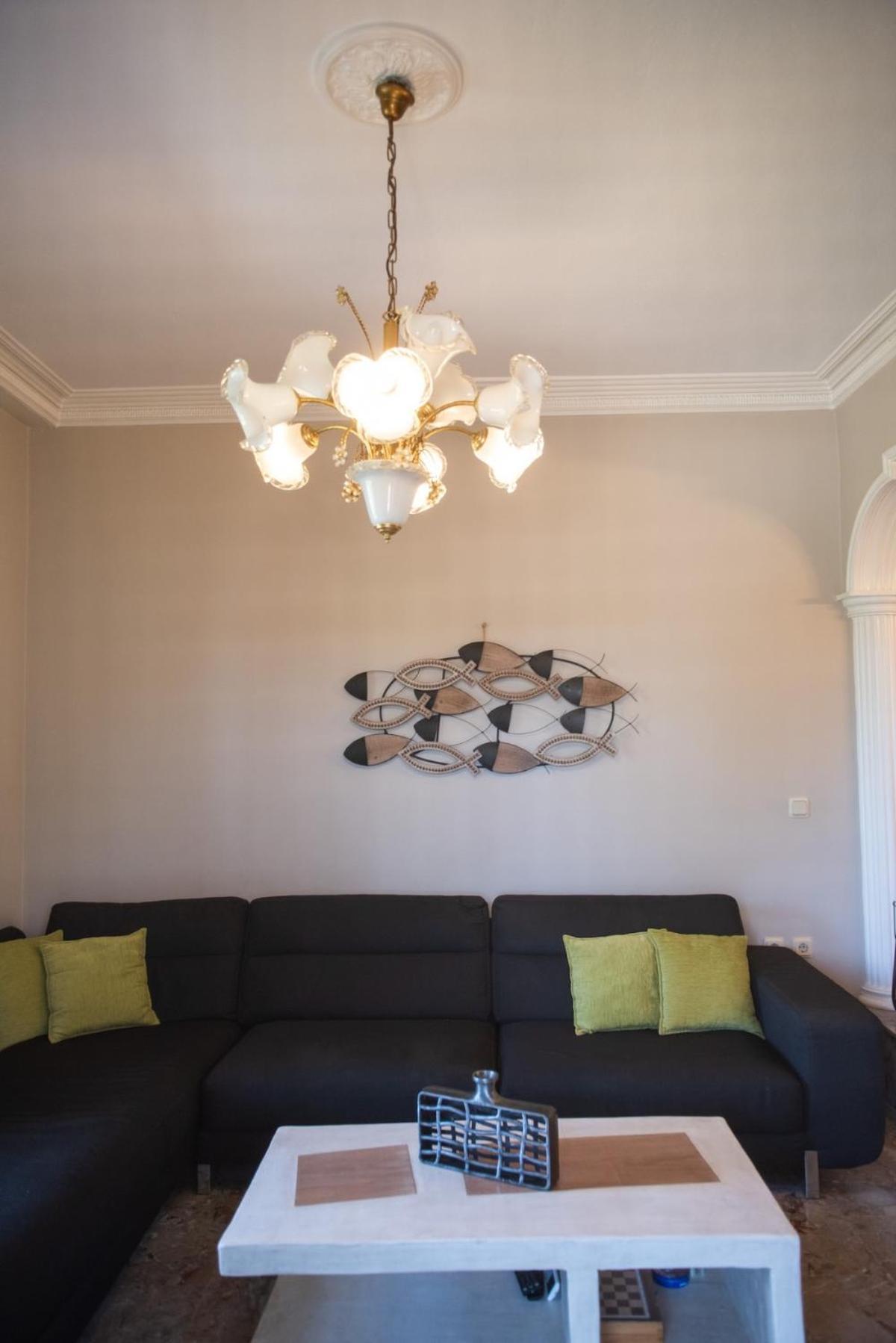 Anatoli Family House *
